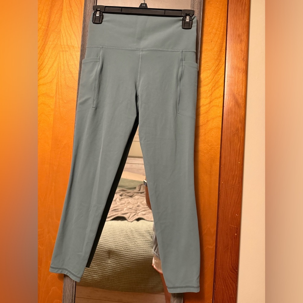 Athleta Women's Leggings in Sage Green